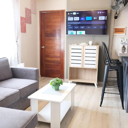 2-Bedroom Boutique City Condo - Newly Renovated! Cebu Luaran gambar