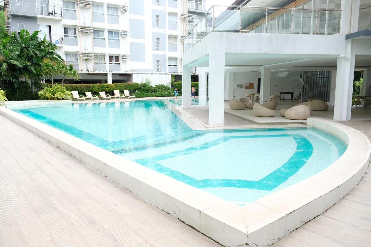 2-Bedroom Boutique City Condo - Newly Renovated! Cebu Luaran gambar